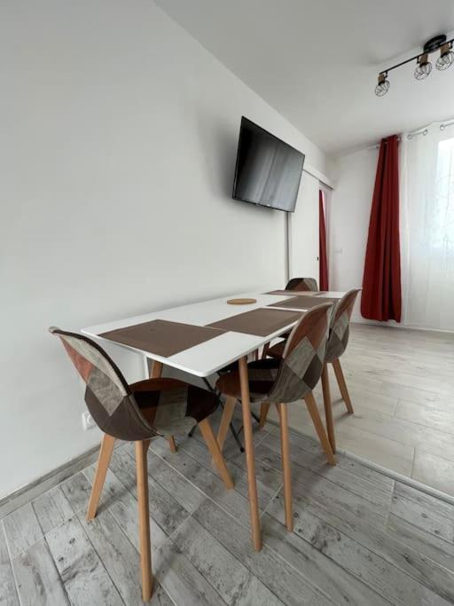 Appartement 3 Pieces Moderne 2 A 6 Personnes La Bourboule Buitenkant foto